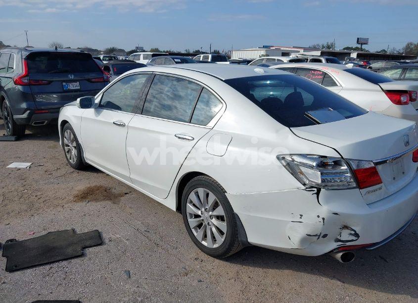 Photo 3 of 2013 Honda Accord EX-L V-6 (VIN 1HGCR3F80DA025824)