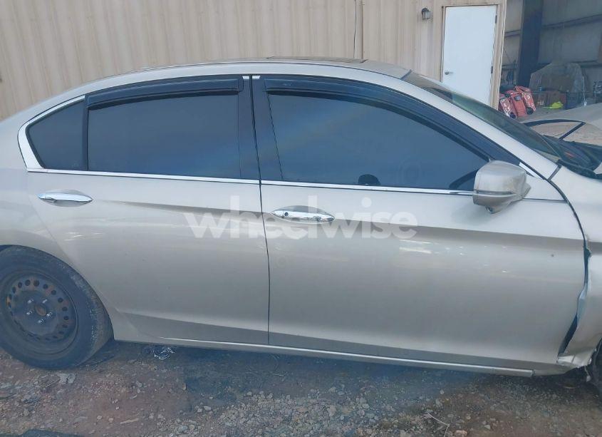 Photo 13 of 2013 Honda Accord EX-L V-6 (VIN 1HGCR3F80DA028240)