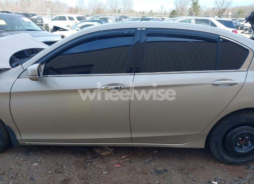Photo 14 of 2013 Honda Accord EX-L V-6 (VIN 1HGCR3F80DA028240)
