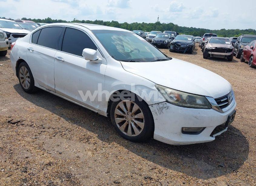 2013 Honda Accord EX-L V-6 (VIN 1HGCR3F80DA029856) main photo