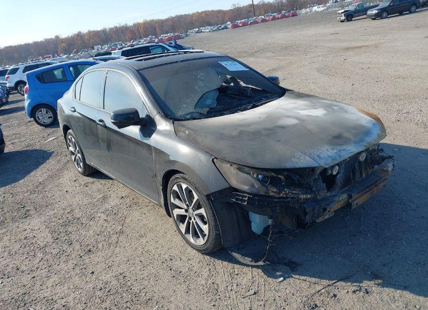 2013 Honda Accord EX-L V-6 (VIN 1HGCR3F80DA038184) main photo