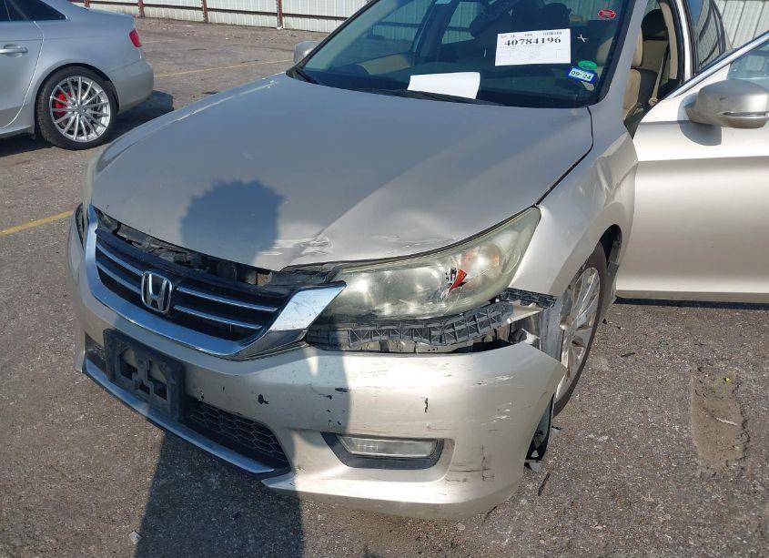 Photo 6 of 2013 Honda Accord EX-L V-6 (VIN 1HGCR3F80DA042252)