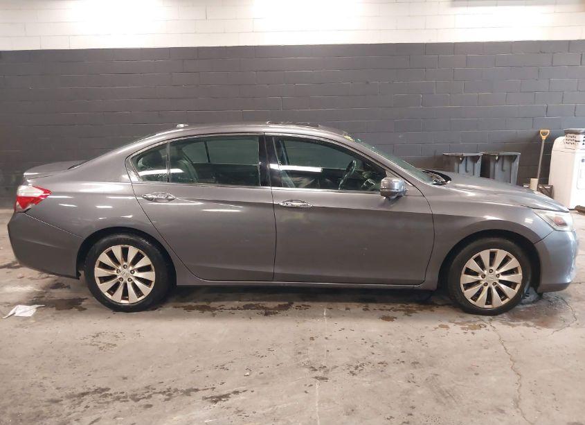 Photo 13 of 2013 Honda Accord EX-L V-6 (VIN 1HGCR3F80DA046995)