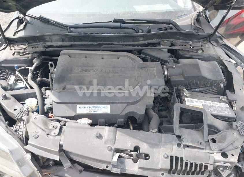 Photo 10 of 2013 Honda Accord EX-L V-6 (VIN 1HGCR3F80DA048410)