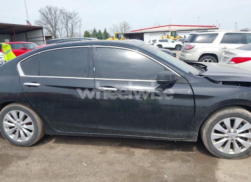 Photo 13 of 2013 Honda Accord EX-L V-6 (VIN 1HGCR3F80DA048410)