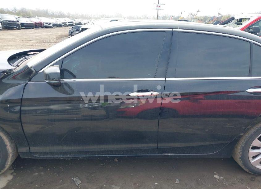 Photo 14 of 2013 Honda Accord EX-L V-6 (VIN 1HGCR3F80DA048410)