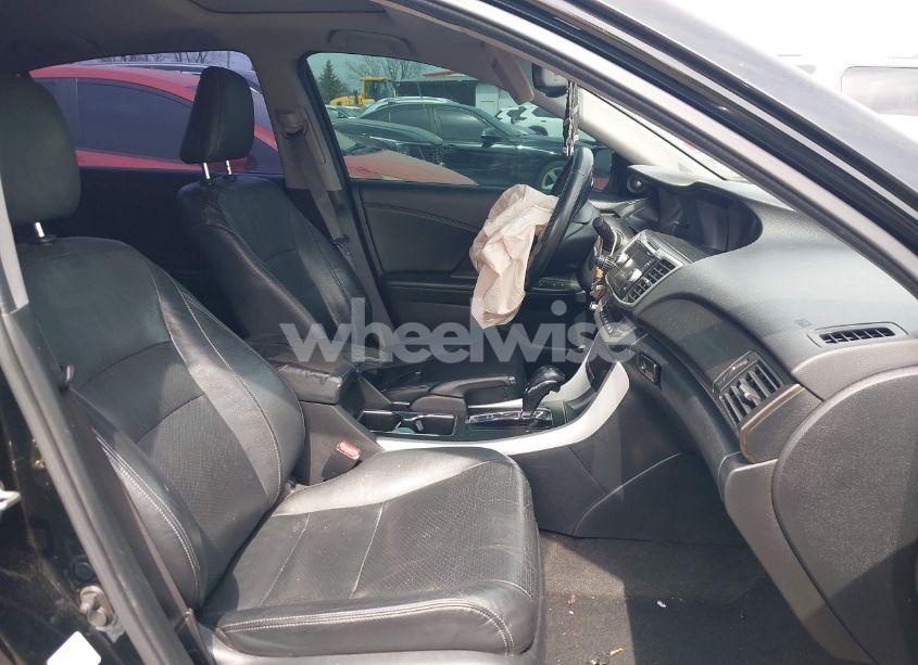 Photo 5 of 2013 Honda Accord EX-L V-6 (VIN 1HGCR3F80DA048410)