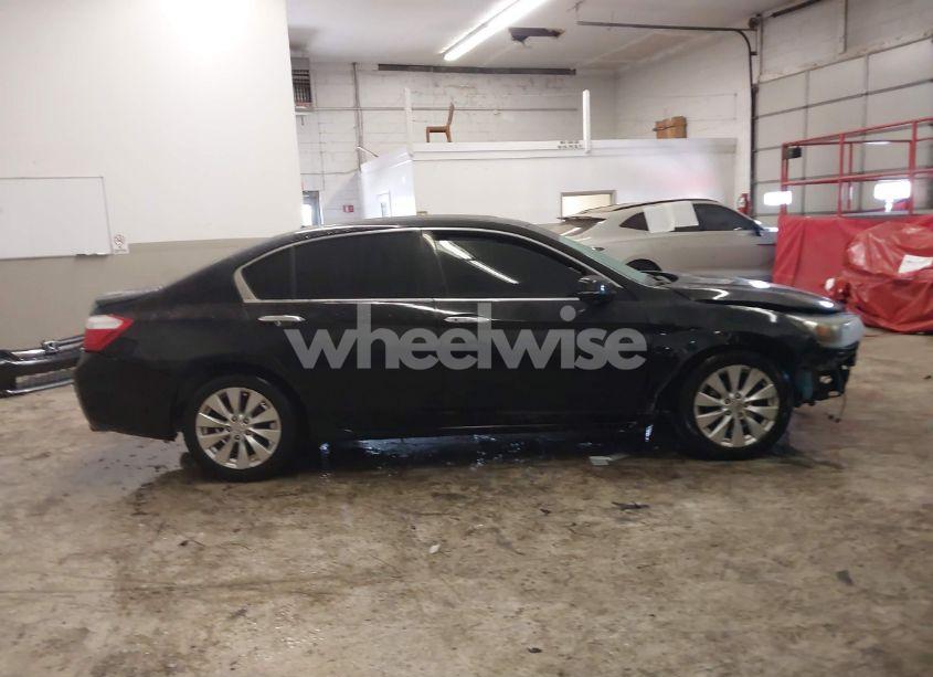 Photo 14 of 2014 Honda Accord EX-L V-6 (VIN 1HGCR3F80EA012217)