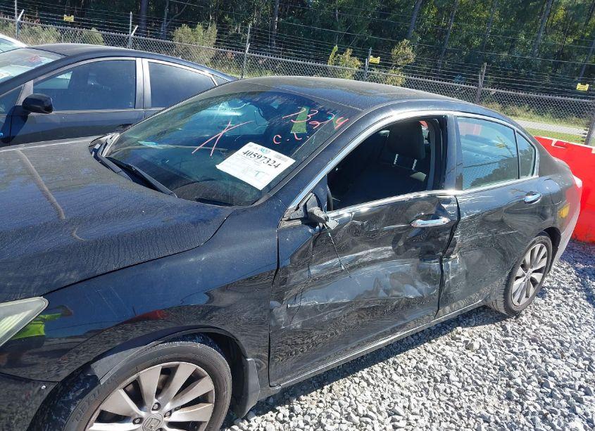 Photo 6 of 2014 Honda Accord EX-L V-6 (VIN 1HGCR3F80EA014663)