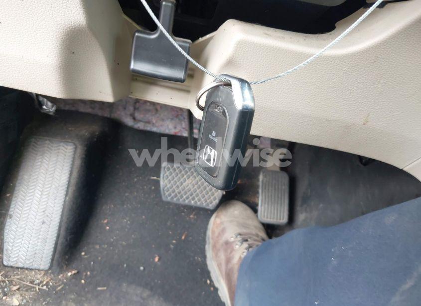 Photo 11 of 2014 Honda Accord EX-L V-6 (VIN 1HGCR3F80EA024609)