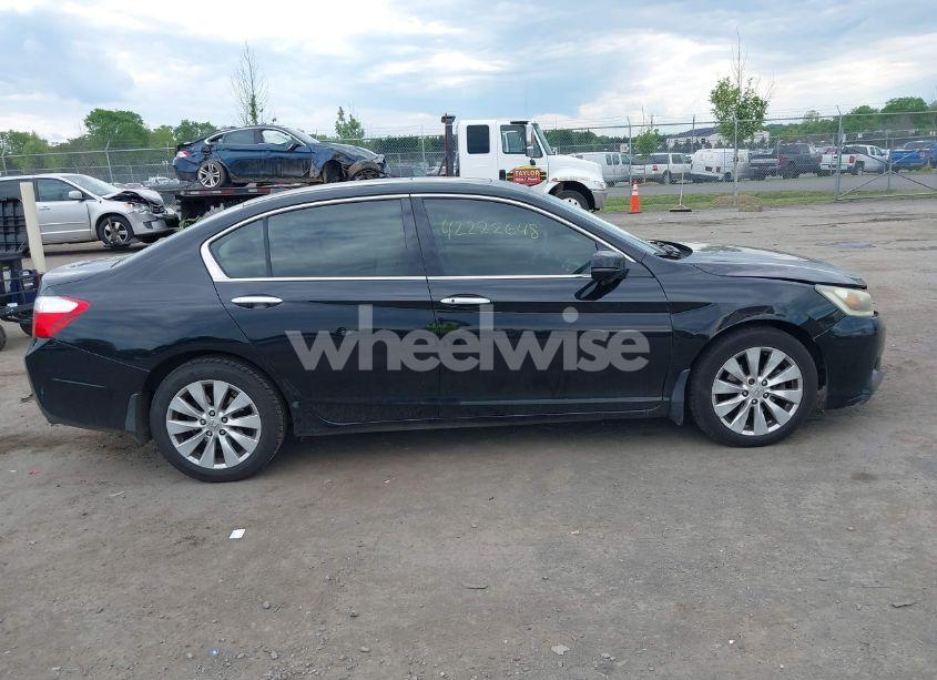 Photo 13 of 2014 Honda Accord EX-L V-6 (VIN 1HGCR3F80EA024609)