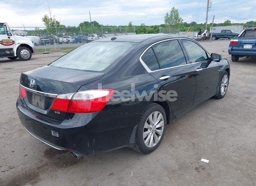 Photo 4 of 2014 Honda Accord EX-L V-6 (VIN 1HGCR3F80EA024609)