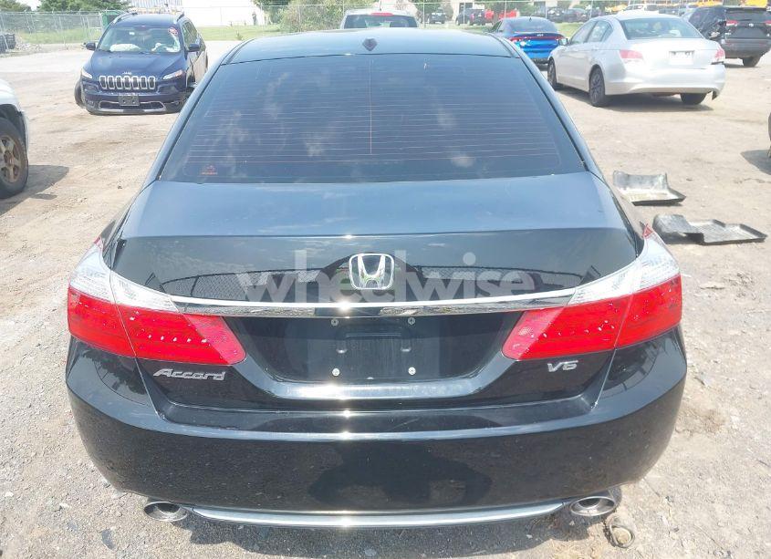 Photo 16 of 2015 Honda Accord EX-L V-6 (VIN 1HGCR3F80FA014373)