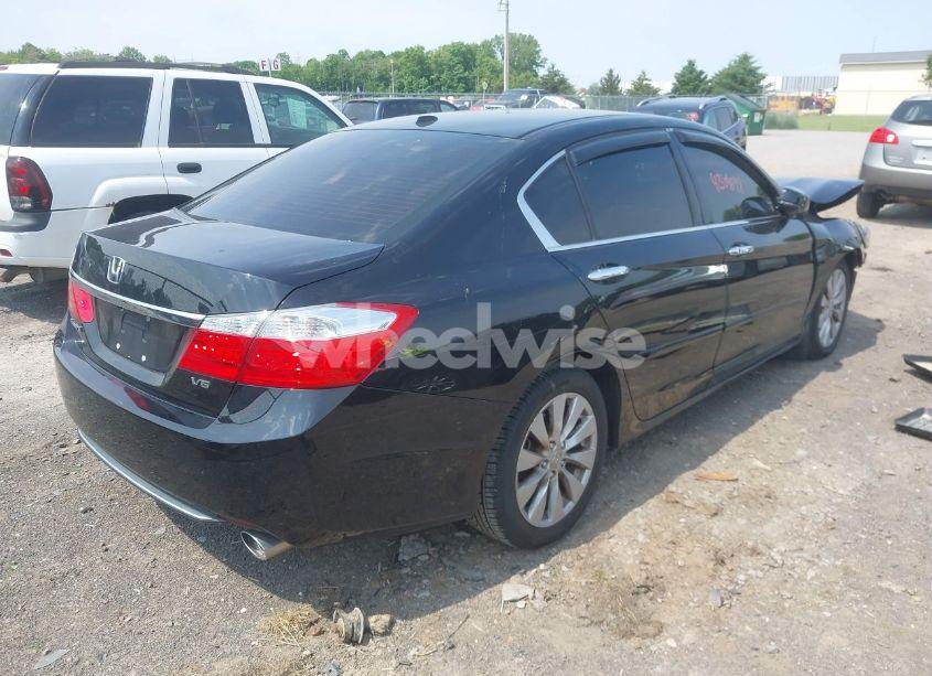 Photo 4 of 2015 Honda Accord EX-L V-6 (VIN 1HGCR3F80FA014373)