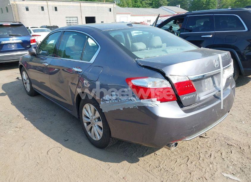 Photo 3 of 2015 Honda Accord EX-L V-6 (VIN 1HGCR3F80FA033120)
