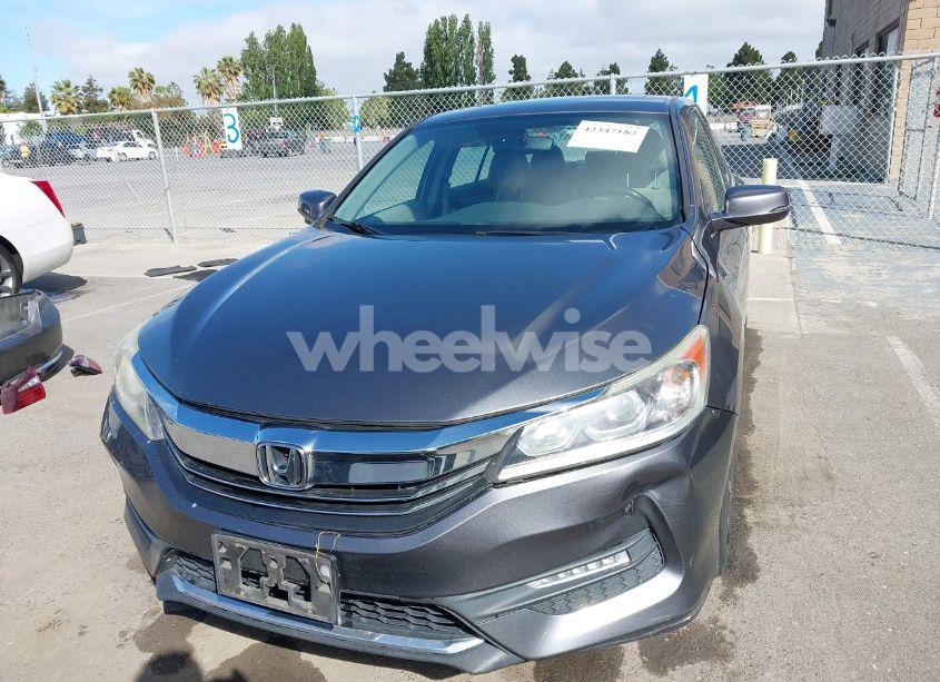 Photo 13 of 2017 Honda Accord EX-L V6 (VIN 1HGCR3F80HA019933)