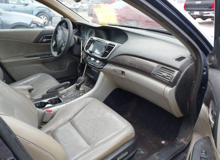 Photo 5 of 2017 Honda Accord EX-L V6 (VIN 1HGCR3F80HA037249)