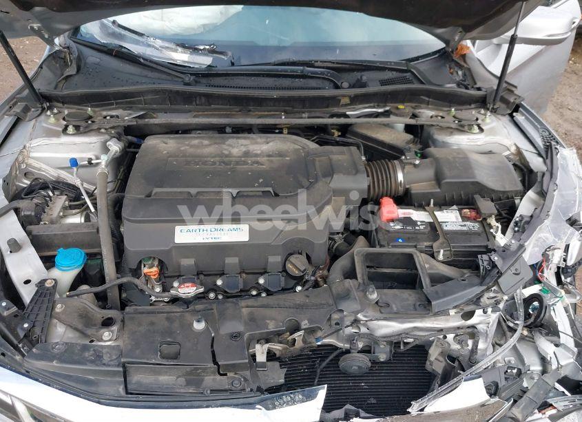 Photo 10 of 2017 Honda Accord EX-L V6 (VIN 1HGCR3F80HA040748)