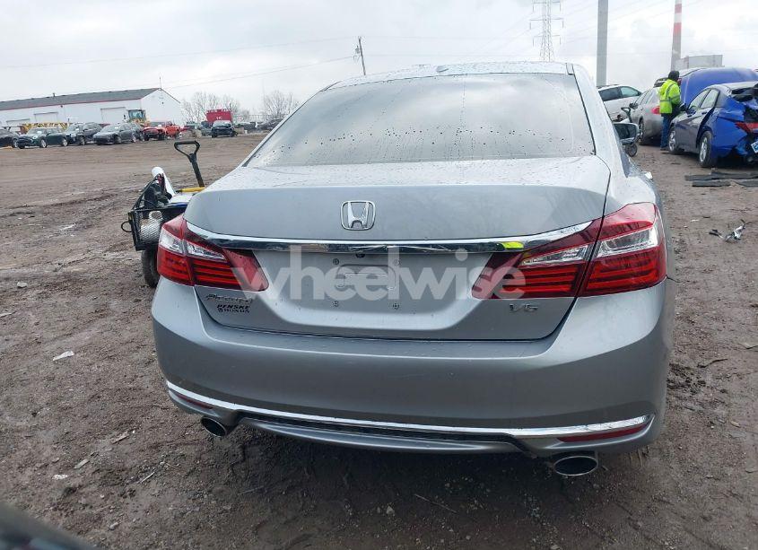 Photo 16 of 2017 Honda Accord EX-L V6 (VIN 1HGCR3F80HA040748)