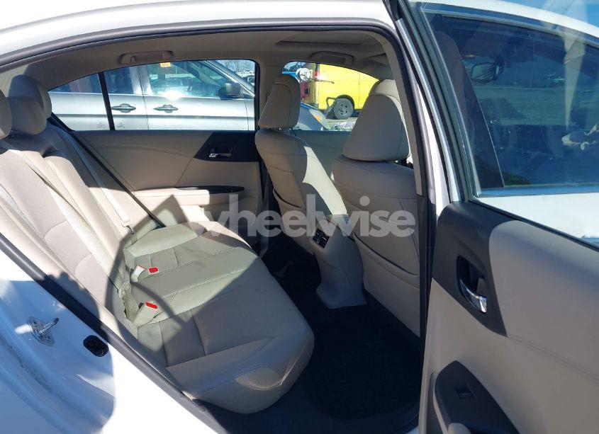 Photo 8 of 2017 Honda Accord EX-L V6 (VIN 1HGCR3F80HA045125)