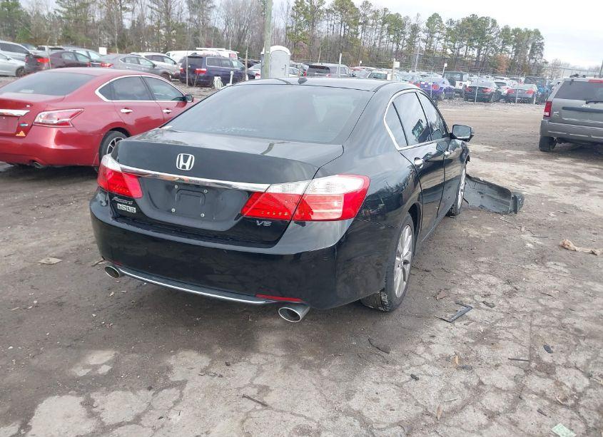 Photo 4 of 2013 Honda Accord EX-L V-6 (VIN 1HGCR3F81DA017781)