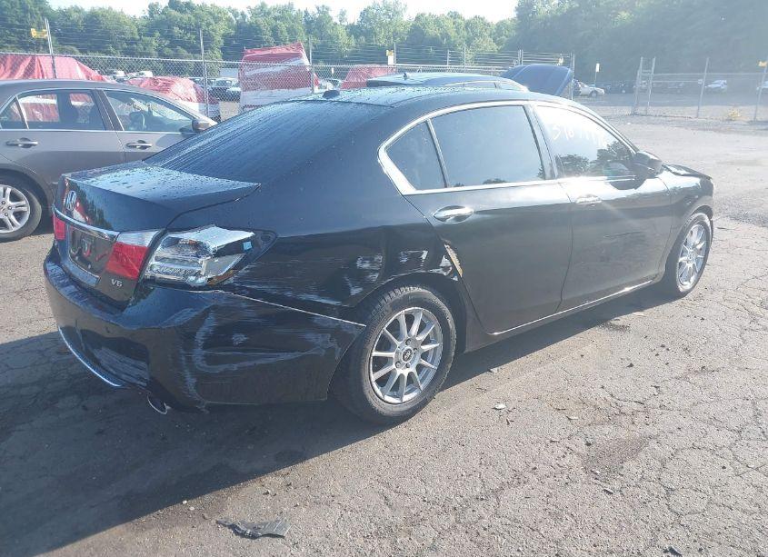 Photo 4 of 2013 Honda Accord EX-L V-6 (VIN 1HGCR3F81DA021023)