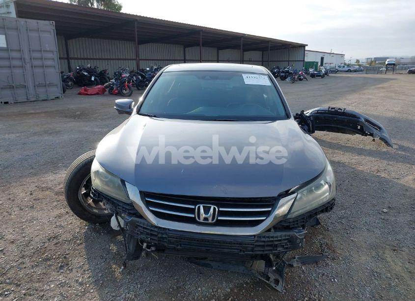 Photo 13 of 2013 Honda Accord EX-L V-6 (VIN 1HGCR3F81DA030868)