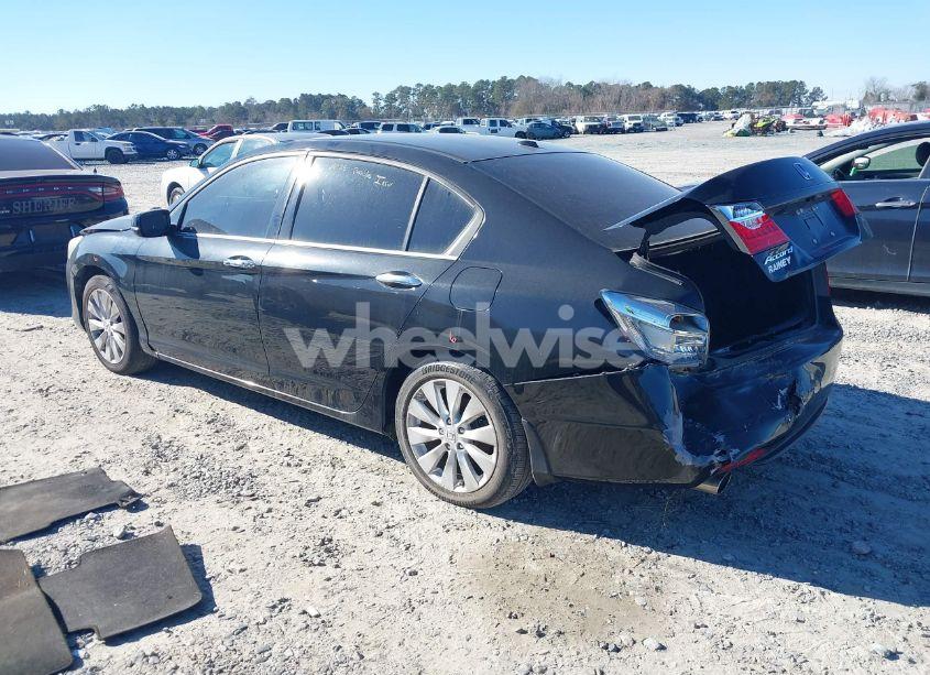 Photo 3 of 2013 Honda Accord EX-L V-6 (VIN 1HGCR3F81DA037089)