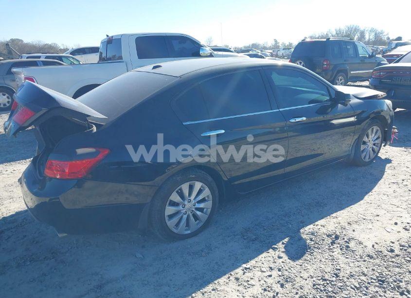 Photo 4 of 2013 Honda Accord EX-L V-6 (VIN 1HGCR3F81DA037089)