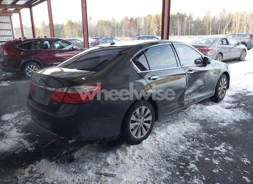 Photo 4 of 2013 Honda Accord EX-L V-6 (VIN 1HGCR3F81DA039005)