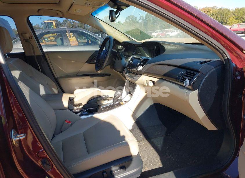 Photo 5 of 2013 Honda Accord EX-L V-6 (VIN 1HGCR3F81DA048772)