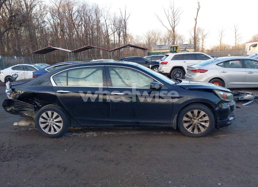 Photo 13 of 2014 Honda Accord EX-L V-6 (VIN 1HGCR3F81EA005440)