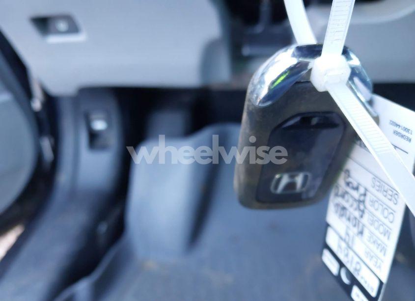 Photo 11 of 2014 Honda Accord EX-L V-6 (VIN 1HGCR3F81EA009102)