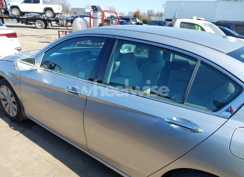 Photo 15 of 2014 Honda Accord EX-L V-6 (VIN 1HGCR3F81EA014266)