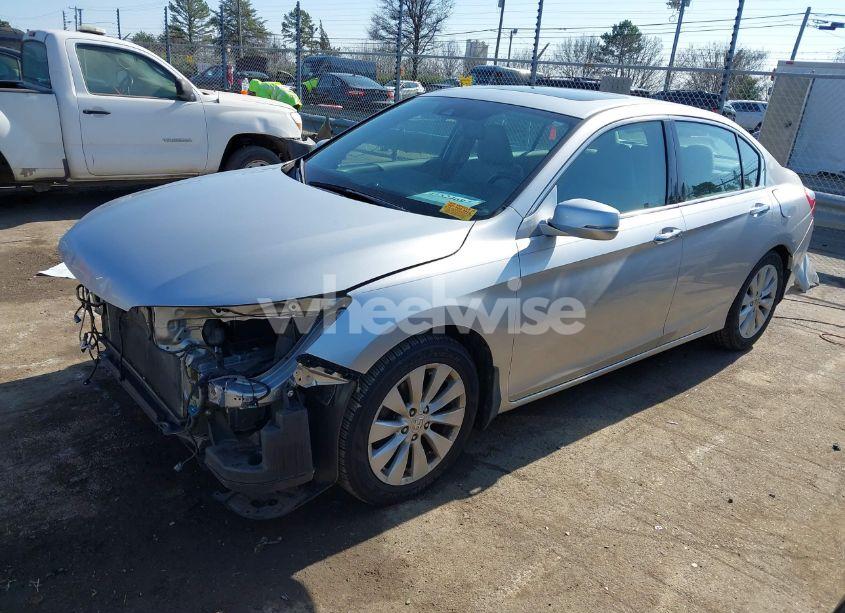 Photo 2 of 2014 Honda Accord EX-L V-6 (VIN 1HGCR3F81EA014266)