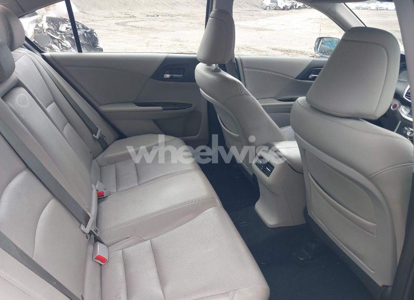 Photo 8 of 2014 Honda Accord EX-L V-6 (VIN 1HGCR3F81EA027292)