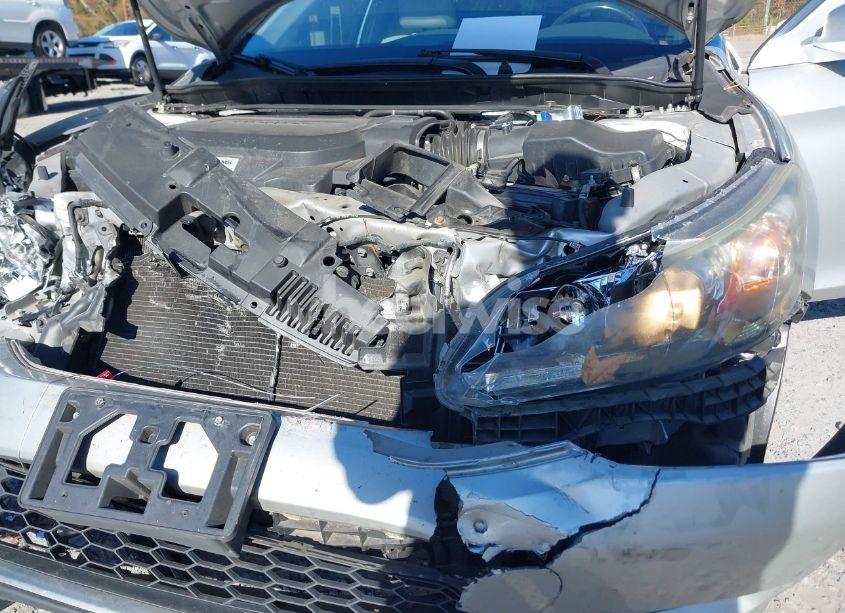 Photo 6 of 2015 Honda Accord EX-L V-6 (VIN 1HGCR3F81FA009540)