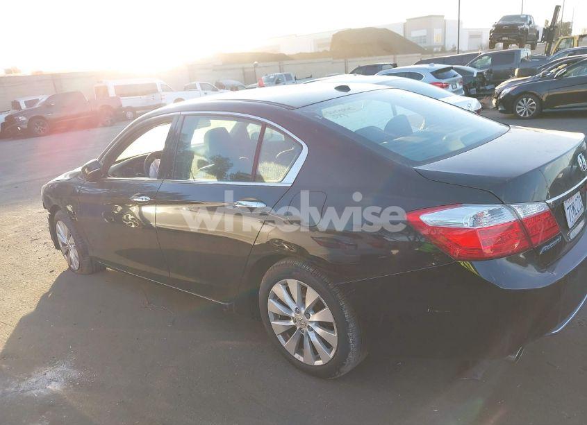 Photo 15 of 2015 Honda Accord EX-L V-6 (VIN 1HGCR3F81FA012034)