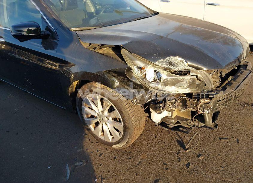 Photo 6 of 2015 Honda Accord EX-L V-6 (VIN 1HGCR3F81FA012034)