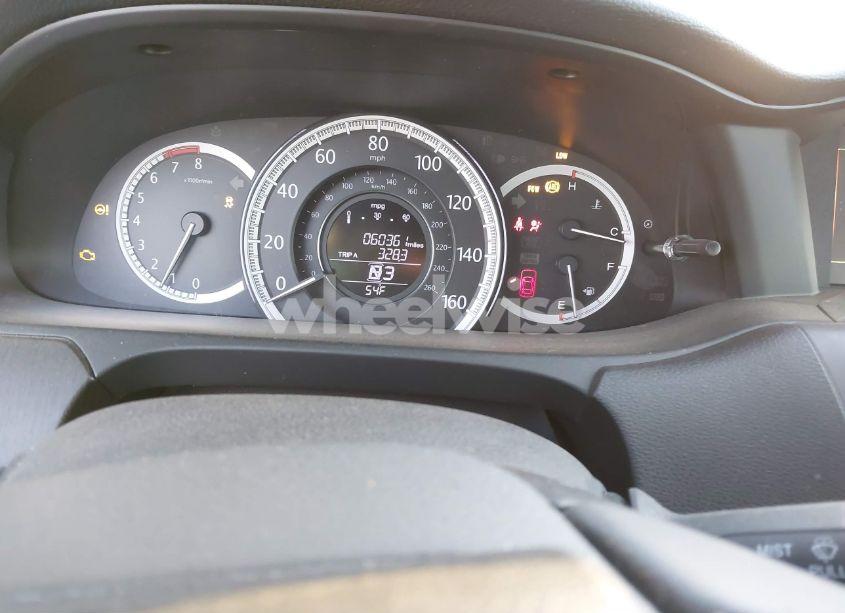 Photo 7 of 2015 Honda Accord EX-L V-6 (VIN 1HGCR3F81FA012034)