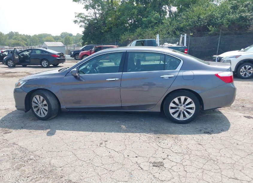 Photo 15 of 2015 Honda Accord EX-L V-6 (VIN 1HGCR3F81FA026533)