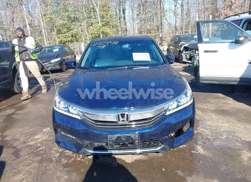 Photo 12 of 2016 Honda Accord EX-L V-6 (VIN 1HGCR3F81GA002461)
