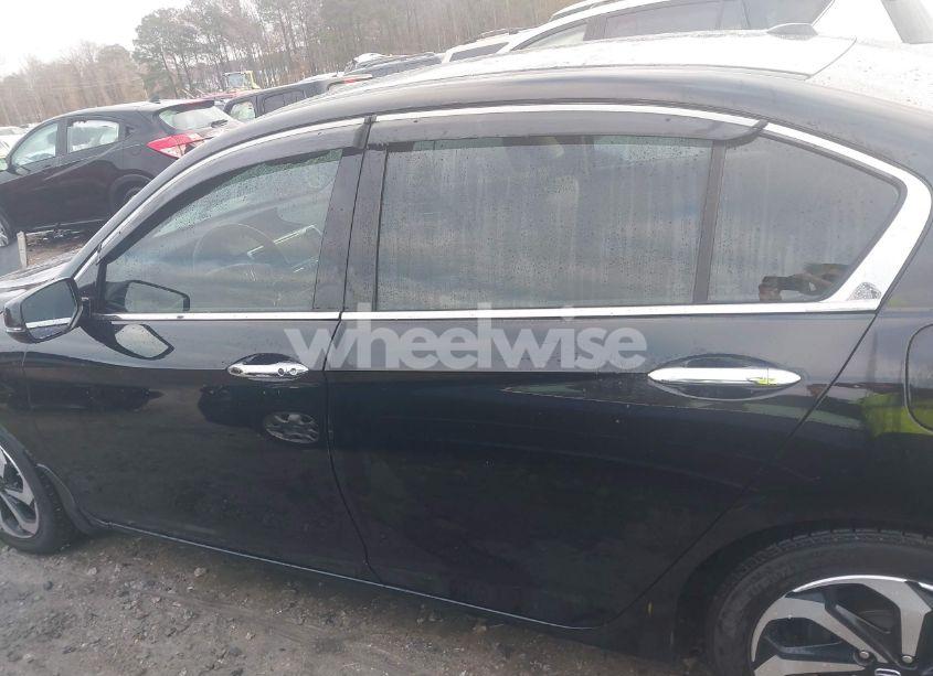 Photo 15 of 2017 Honda Accord EX-L V6 (VIN 1HGCR3F81HA016782)