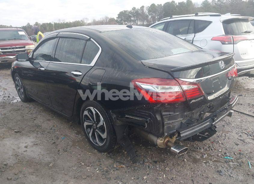 Photo 3 of 2017 Honda Accord EX-L V6 (VIN 1HGCR3F81HA016782)