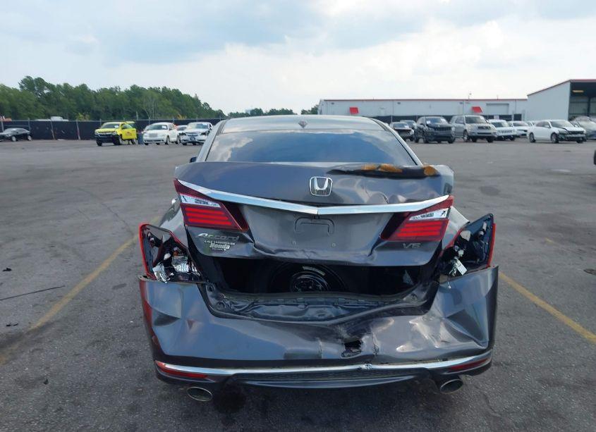 Photo 16 of 2017 Honda Accord EX-L V6 (VIN 1HGCR3F81HA029368)