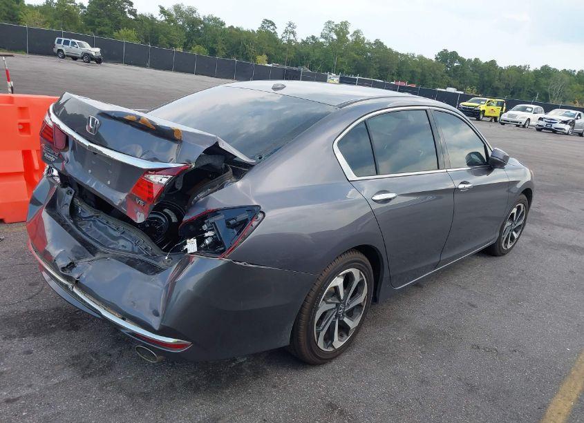 Photo 4 of 2017 Honda Accord EX-L V6 (VIN 1HGCR3F81HA029368)