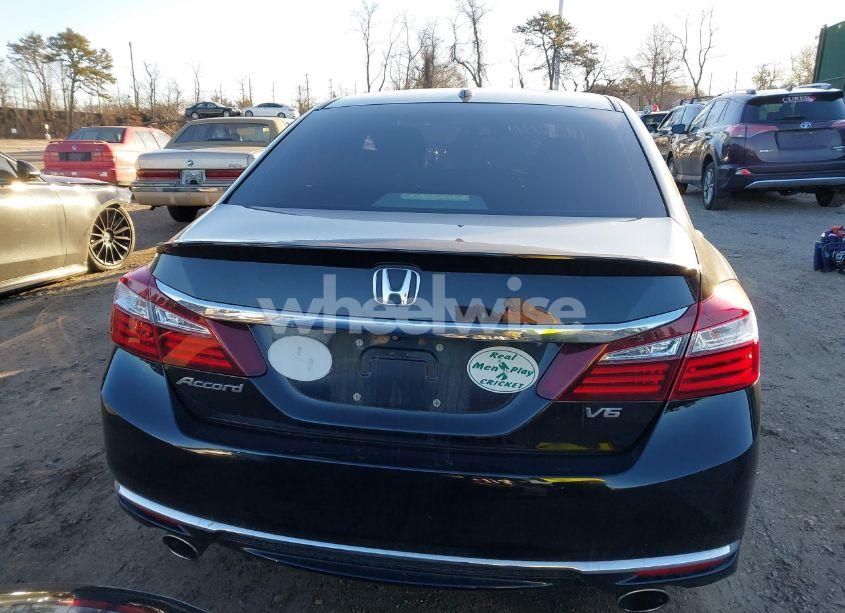 Photo 16 of 2017 Honda Accord EX-L V6 (VIN 1HGCR3F81HA033419)