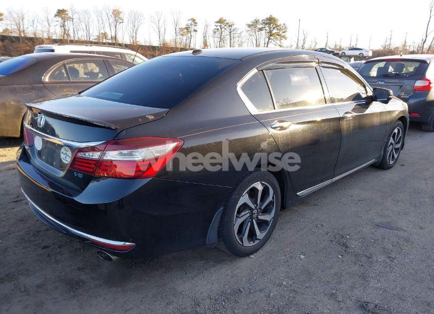 Photo 4 of 2017 Honda Accord EX-L V6 (VIN 1HGCR3F81HA033419)