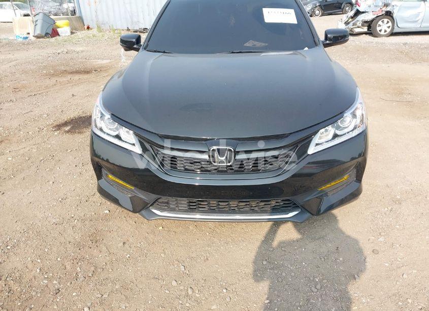 Photo 12 of 2017 Honda Accord EX-L V6 (VIN 1HGCR3F81HA039172)