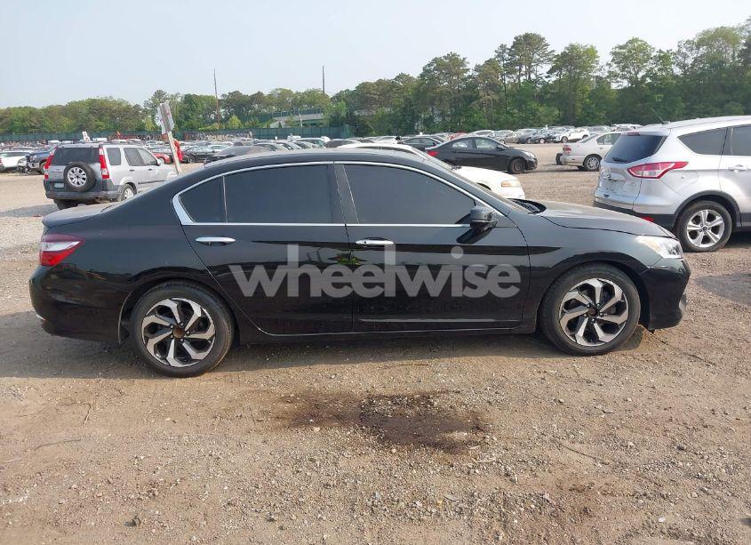 Photo 13 of 2017 Honda Accord EX-L V6 (VIN 1HGCR3F81HA039172)
